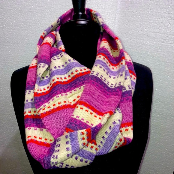 Dream Out Loud Infiniti Scarf - Picture 1 of 3